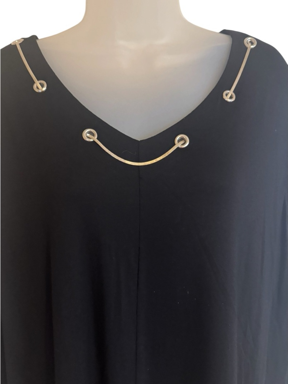 GORGEOUS Black Sleeveless Top/Tank/Shell Silver Chain Detail PLSU: 18/20 #14